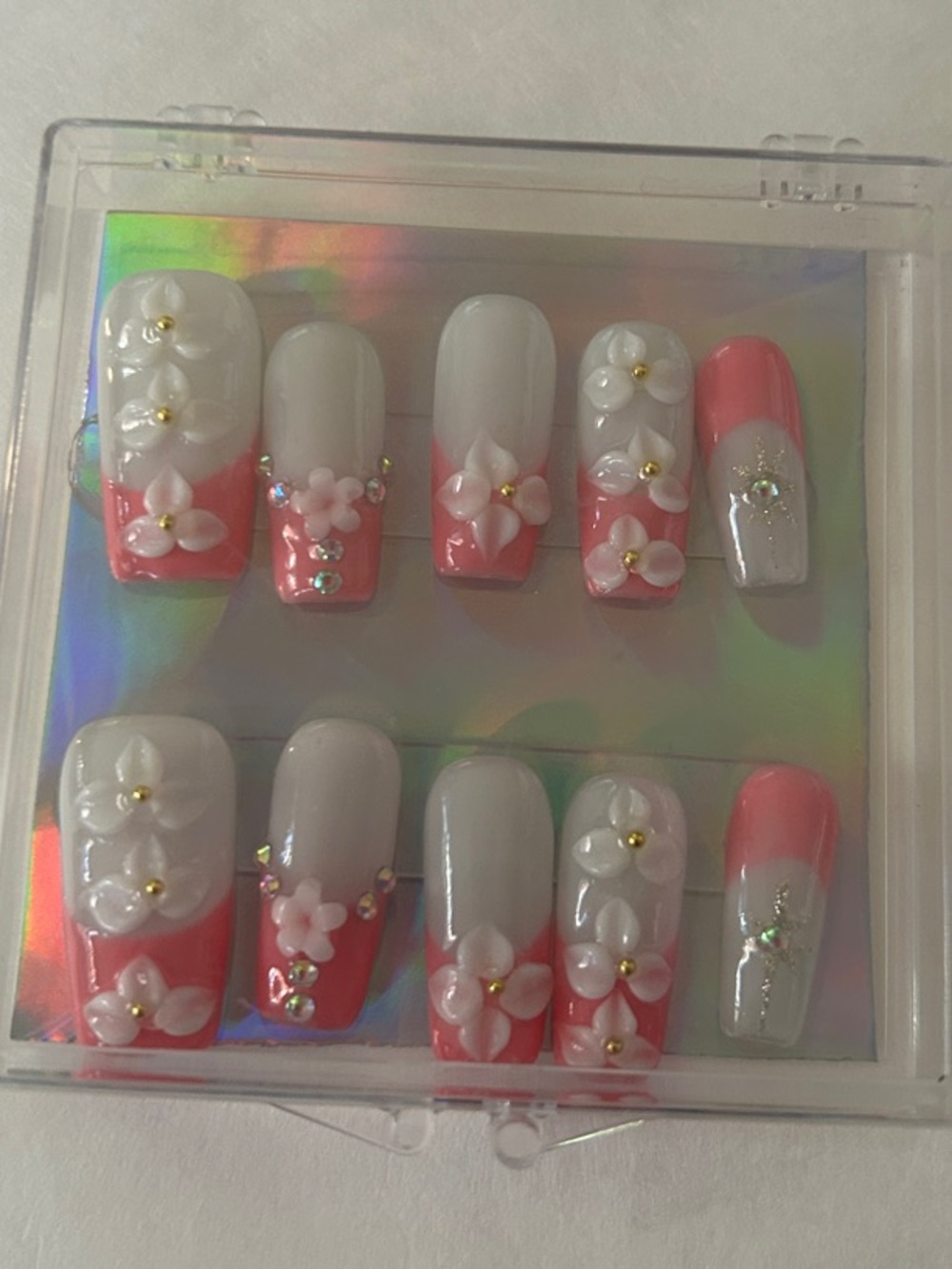 3D Floral Press-On Nail Set in White and Coral Pink